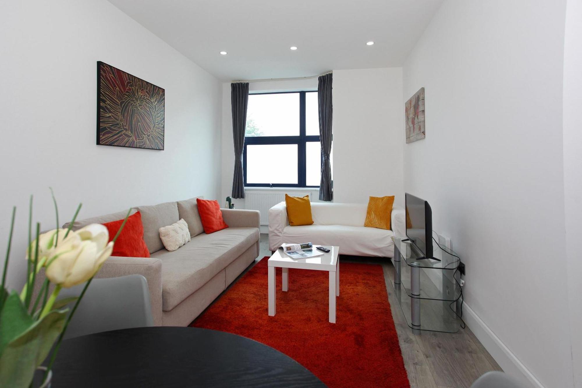טלפורד Sapphire House Apartments מראה חיצוני תמונה